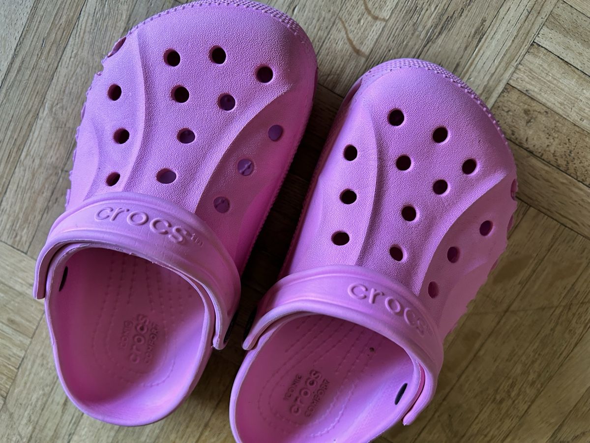 Crocs Scarpe per ragazze: Crocs rose / taille 32-33 – Usato da Meyrin venduto da Bronx86 2