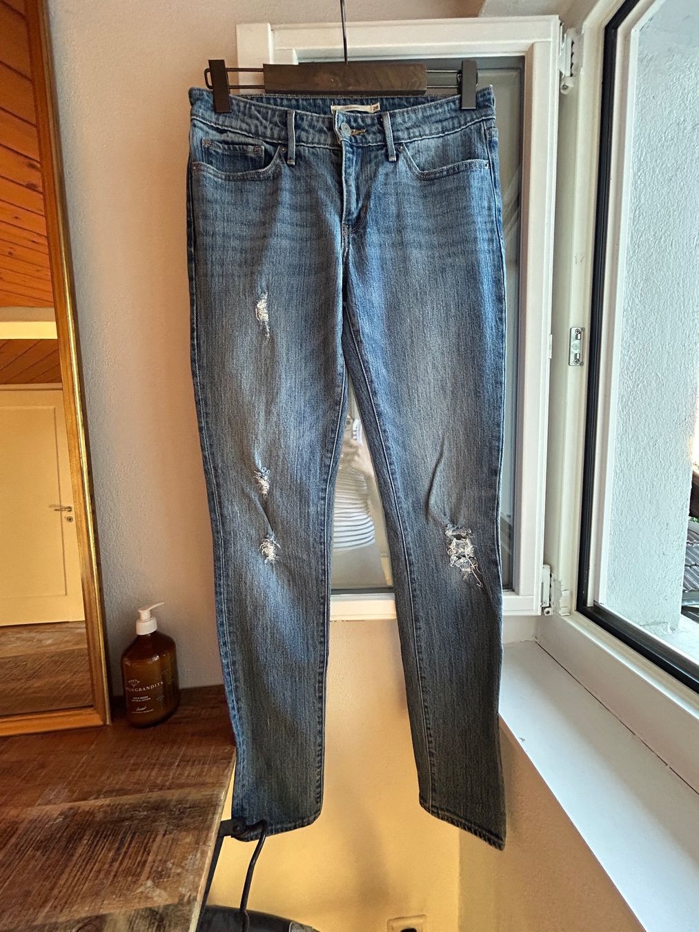 Levi's Jeans: Levis 711 Jeans - W28 – Usato da Illnau venduto da Monkky 5