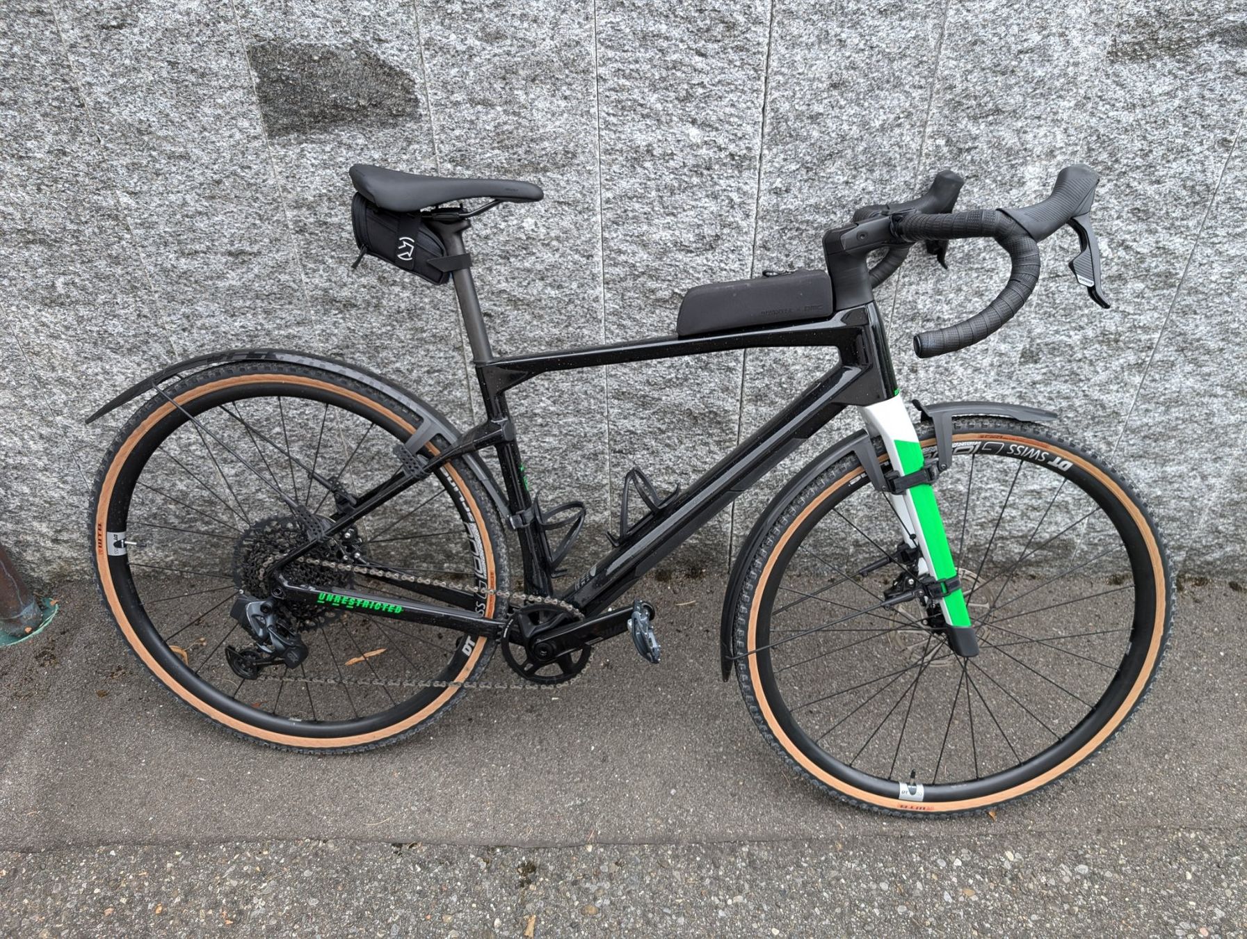 BMC Biciclette: BMC URS 01 FOUR 2023, Grösse M – Usato da Seon venduto da phi_v98q 1