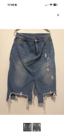 Jupe en jean bleu avec ourlet effiloché état correct