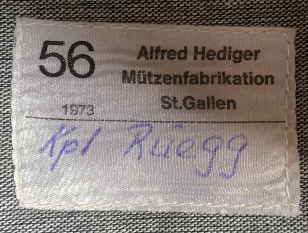 3 Uniformmützen der CH Armee 5