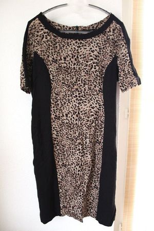 Kleid Comma, DE- Gr. 44 .