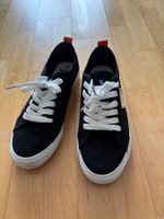 Sneakers Xti Grösse 40 neuwertig
