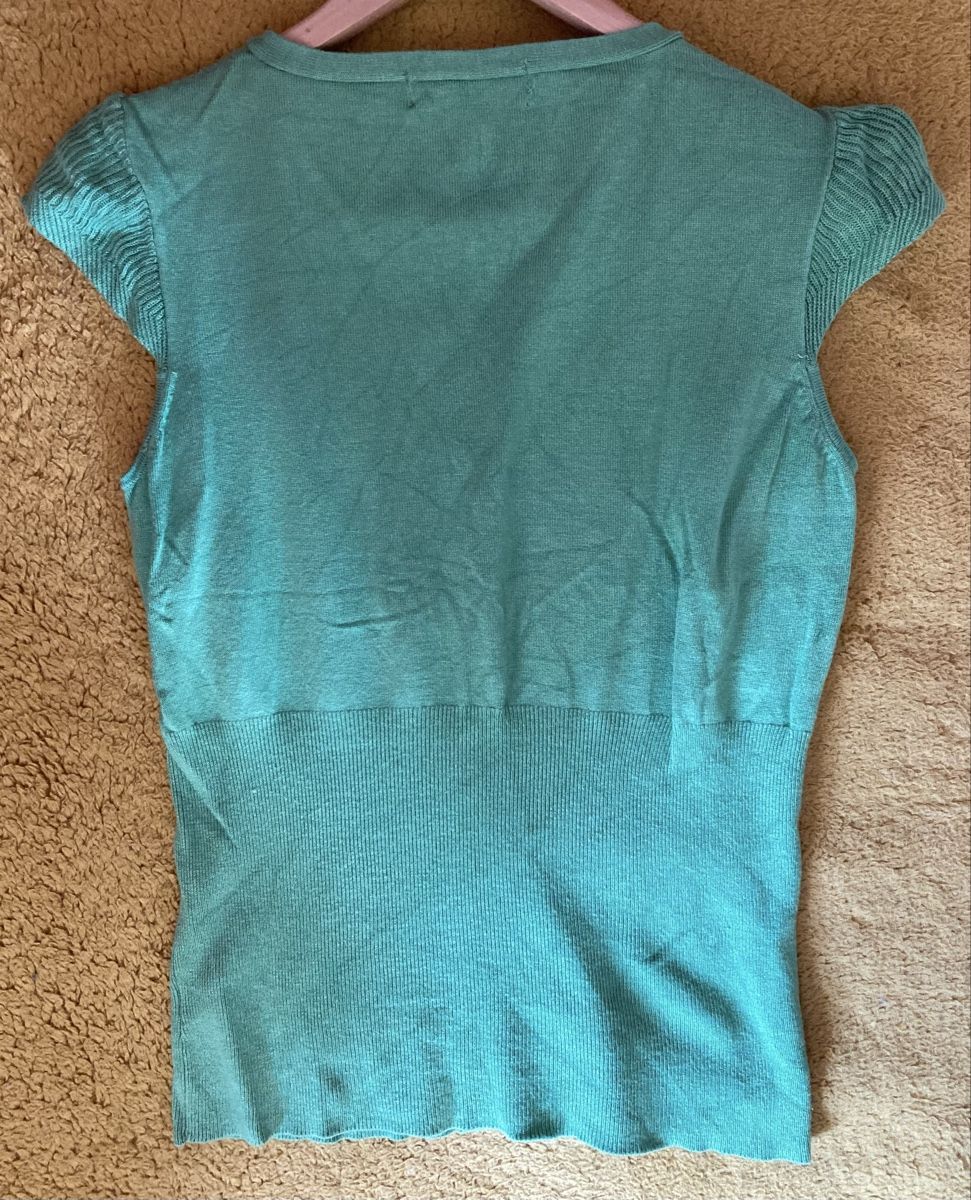 Tops: Beau Top vert pomme – D'occasion à Ardon par hel_2sxp 2