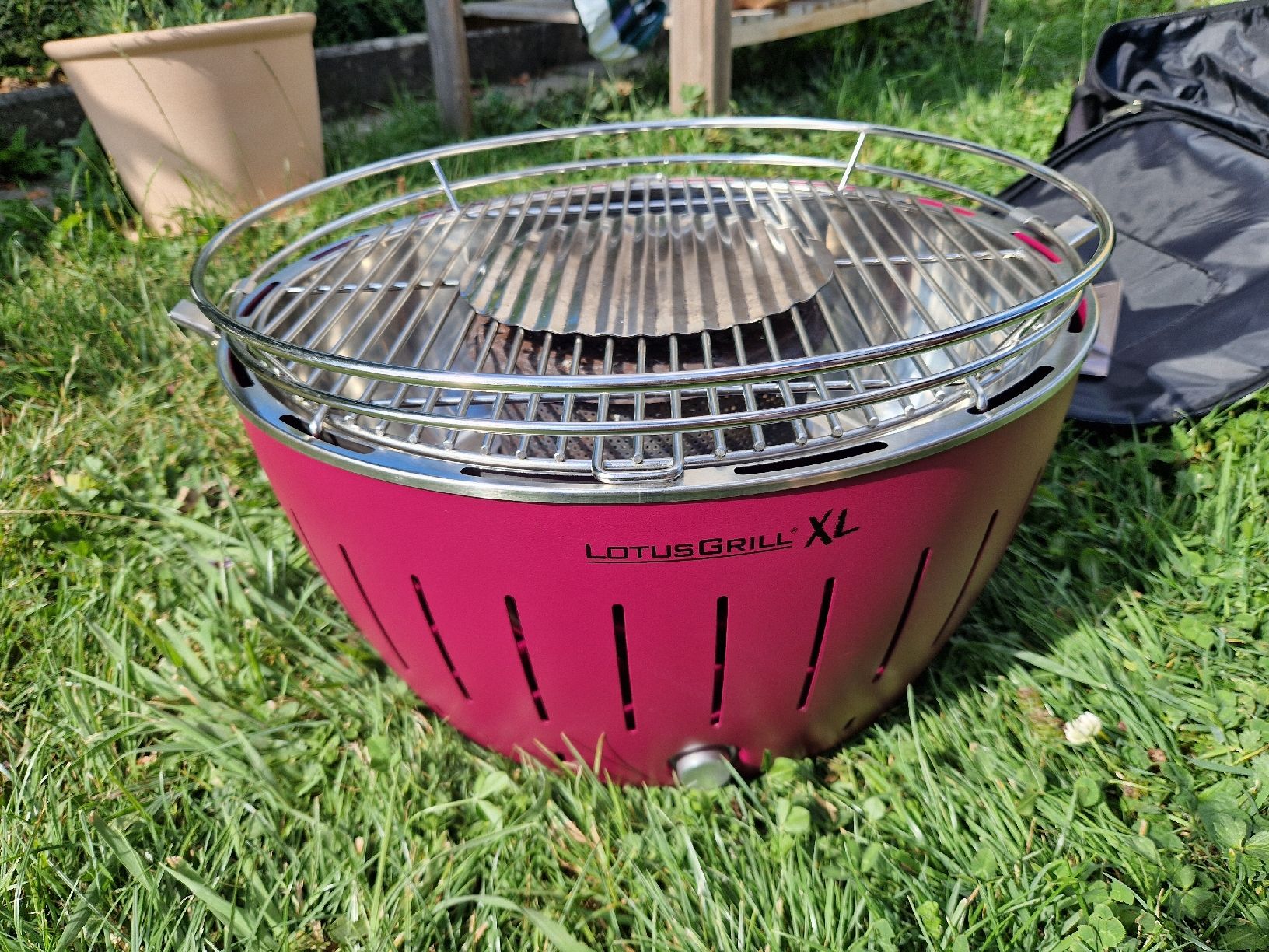Lotusgrill Grils: LotusGrill XL – D'occasion à Emmenbrücke par _Maria