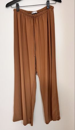 Zara Hose, Grösse S, Ideal für den Sommer! Top Zustand