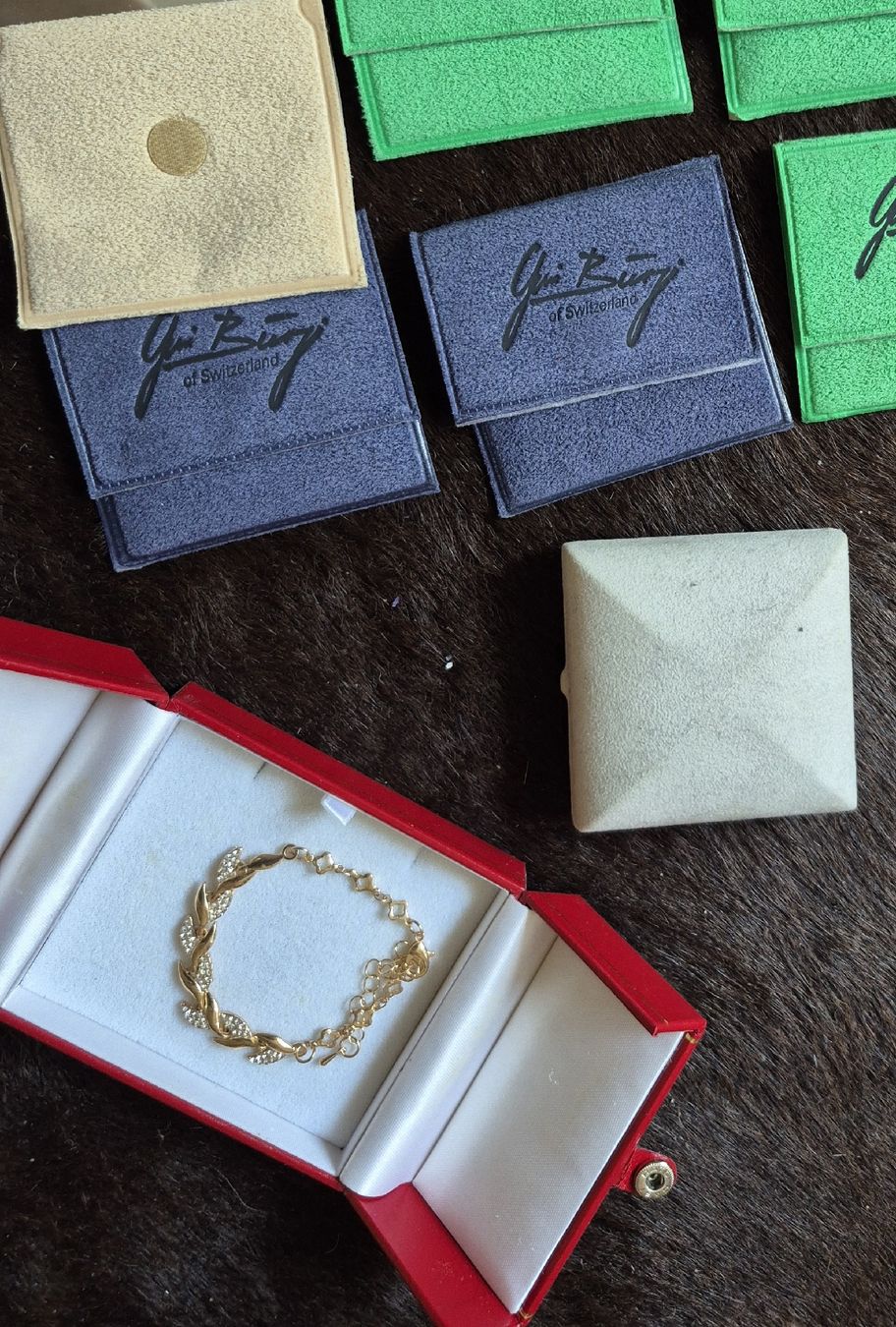 Sonstiger Schmuck: Schmuck Lot inkl. Boxen – Gebraucht aus Adliswil von cha_fq9f 7