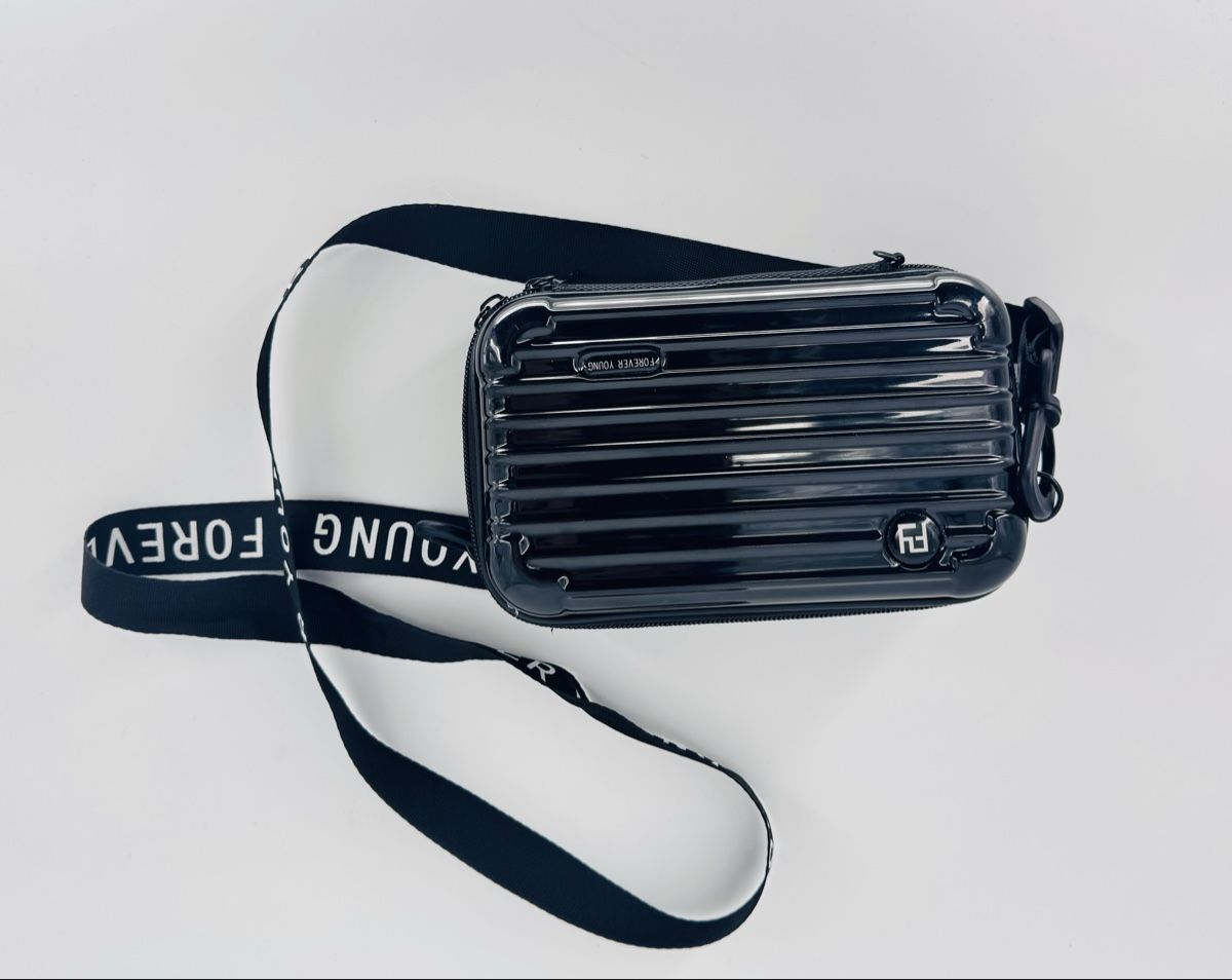 Taschen für Damen: # WOMAN - Umhängetasche # – Gebraucht aus Bolligen von secondhand-with-love 2