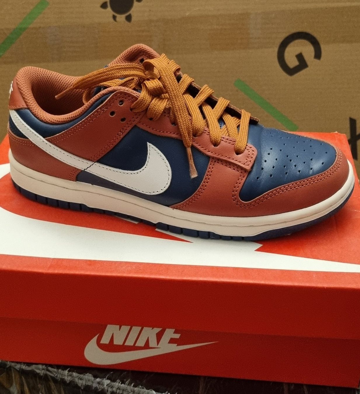 Scarpe da donna: Nike Dunk Low Woman (38) – Usato da Wabern venduto da ravi3084 1