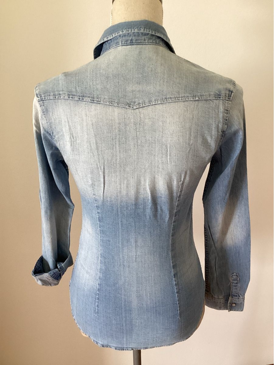 H&M Camicette: Damenjeanshemd, Gr. S – Usato da Salenstein venduto da Esprit57 2