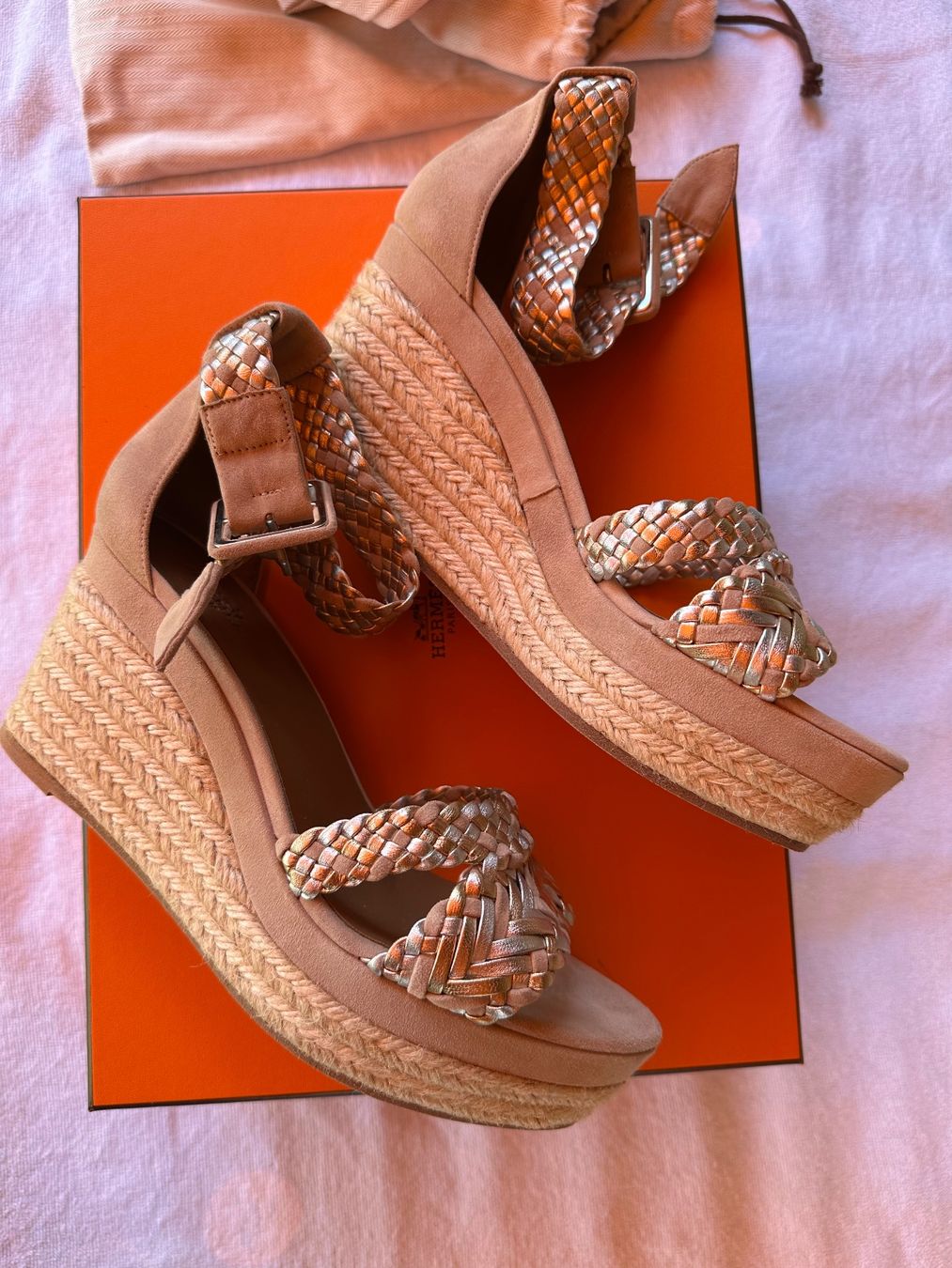 Hermès Chaussures femmes: Espadrilles Hermès Sofia – Neuf (Voir description) à Bouveret par seb_rjx8 1