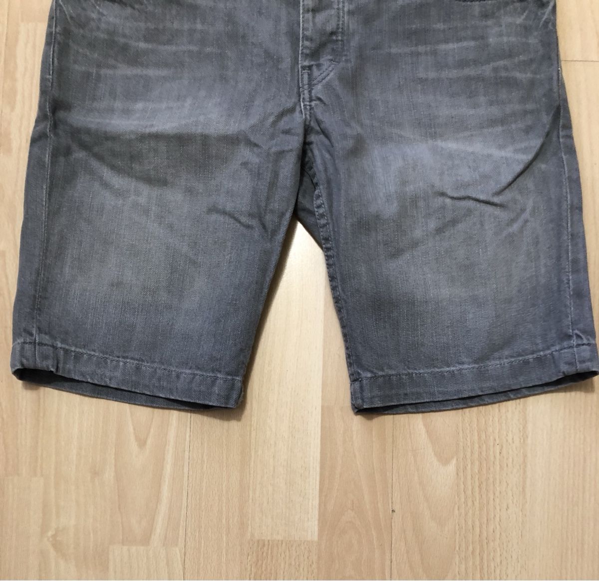 We Jeans: WE Kurz Hose Size: 32 – Gebraucht aus Chur von vicky7 5