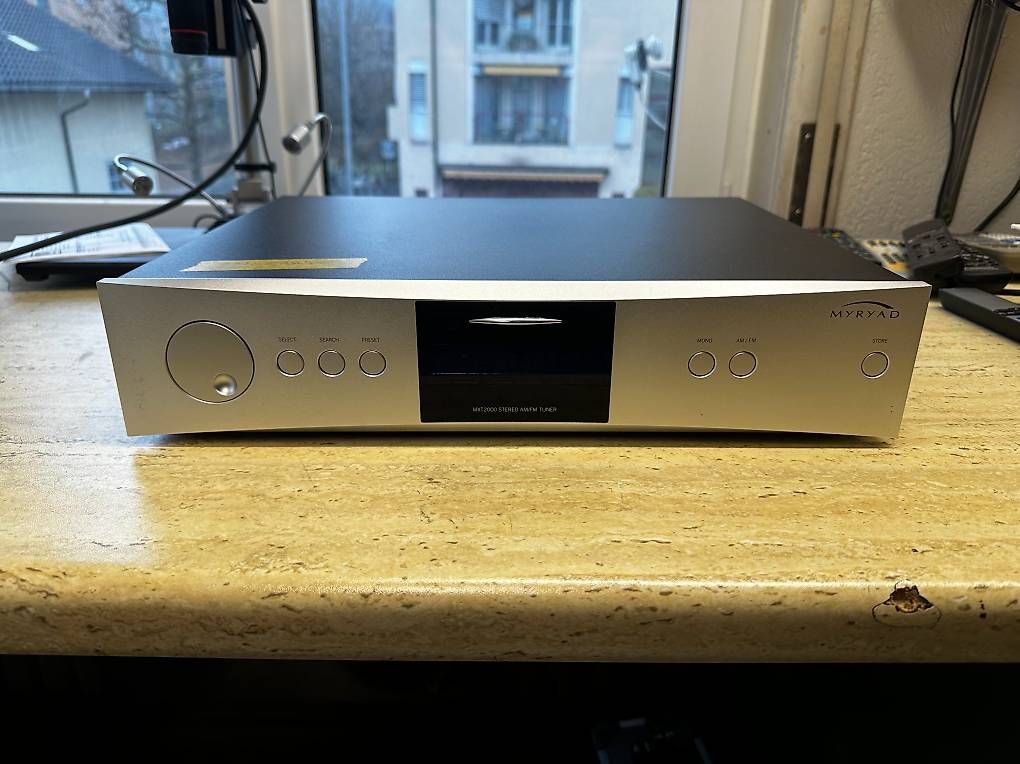 Radio: Myryad MXT2000 AM/FM TUNER – Usato da Horw venduto da Bucher_AG_Horw_