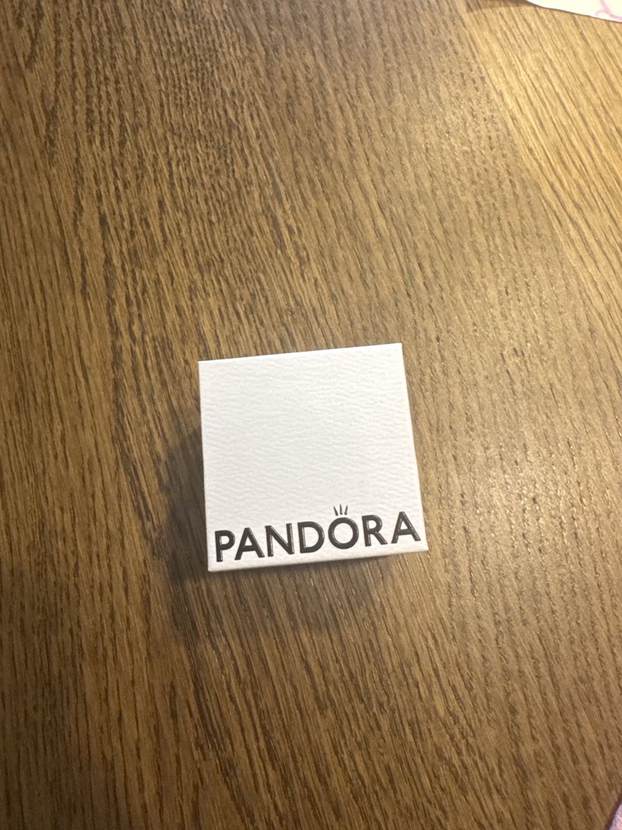 Pandora Anhänger: Pandora Buchstabe C – Neu und originalverpackt aus Dietikon von marianss