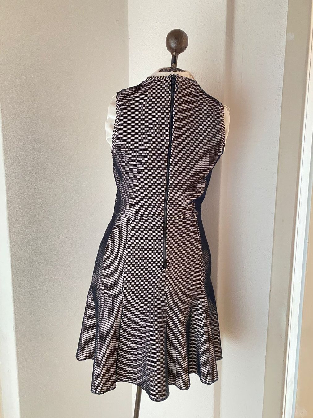 Zara Kleider: Schwarzes Kleid Gr. S - Figurbetont und elegant – Neu (gemäss Beschreibung) aus Rothrist von lil_tg5m 1