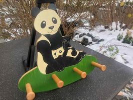 Herzige Panda Garderobe Kinder aus Holz, stabil, handgemacht
