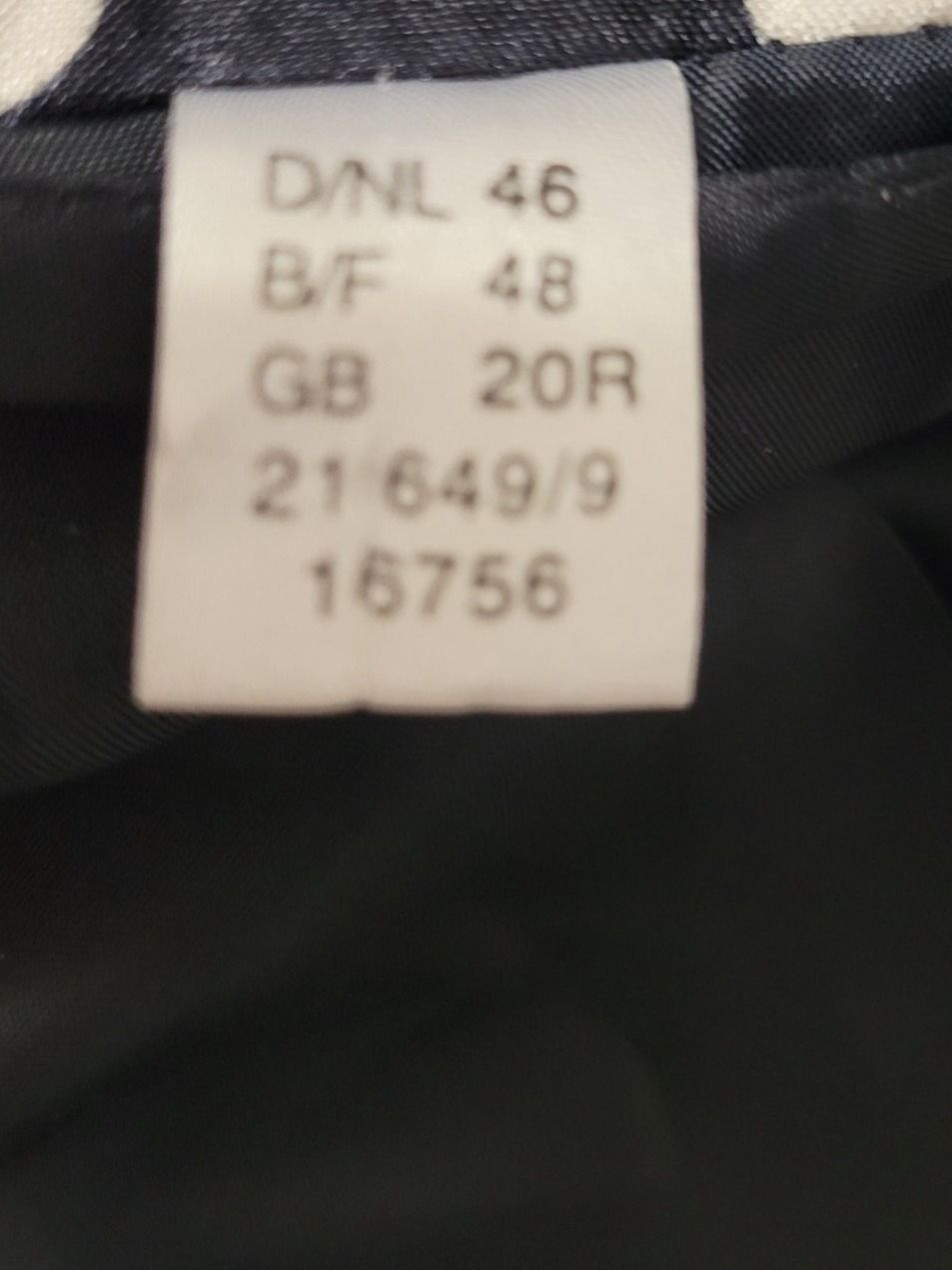 Giacche: Veste d'été à pois – Usato da Biel/Bienne venduto da Leila32 4