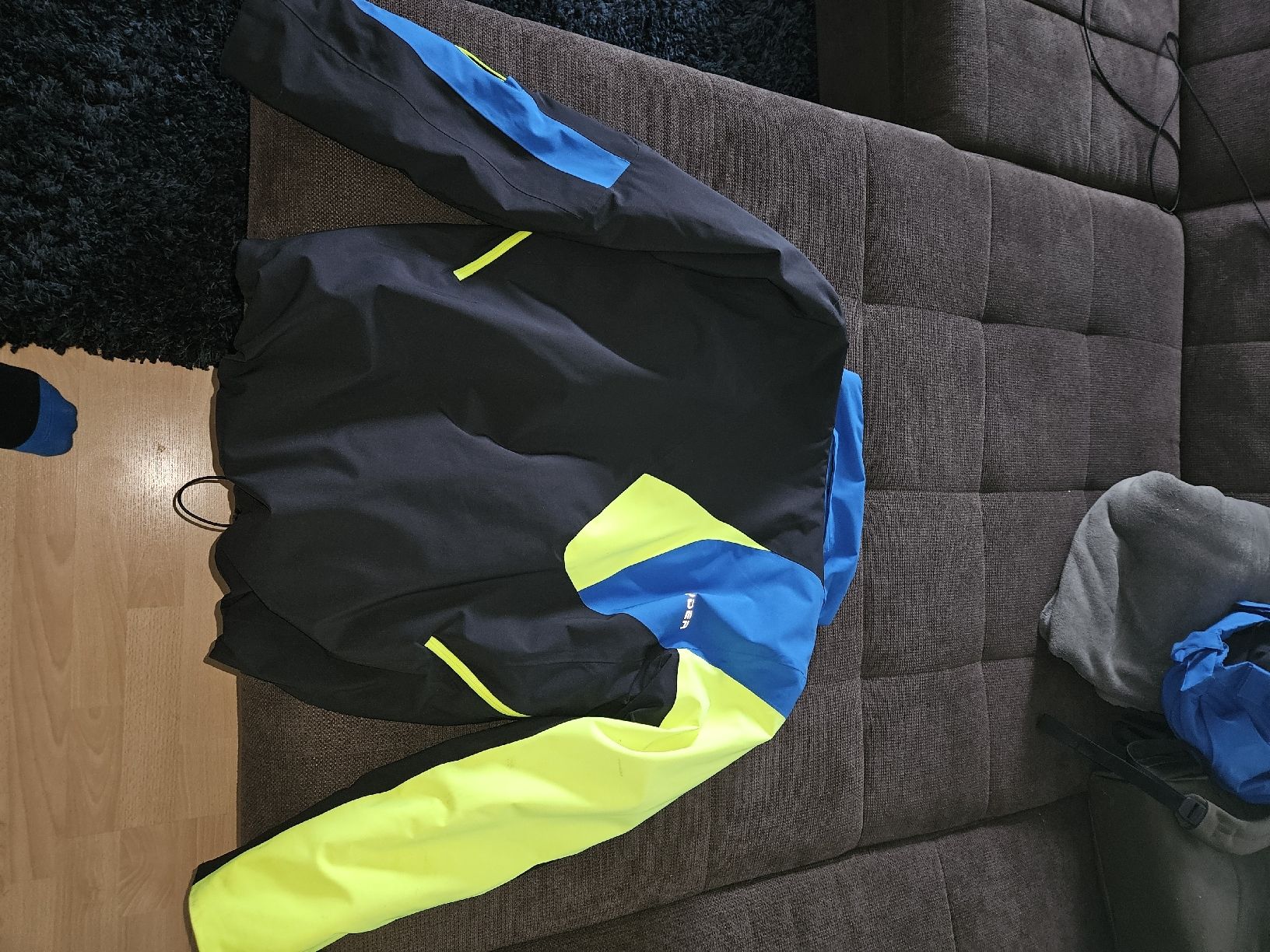Spyder Costumes, combinaisons de sport et fonctionnelles: Spyder Skikombi – D'occasion à Niedergösgen par mho_8kb6 1