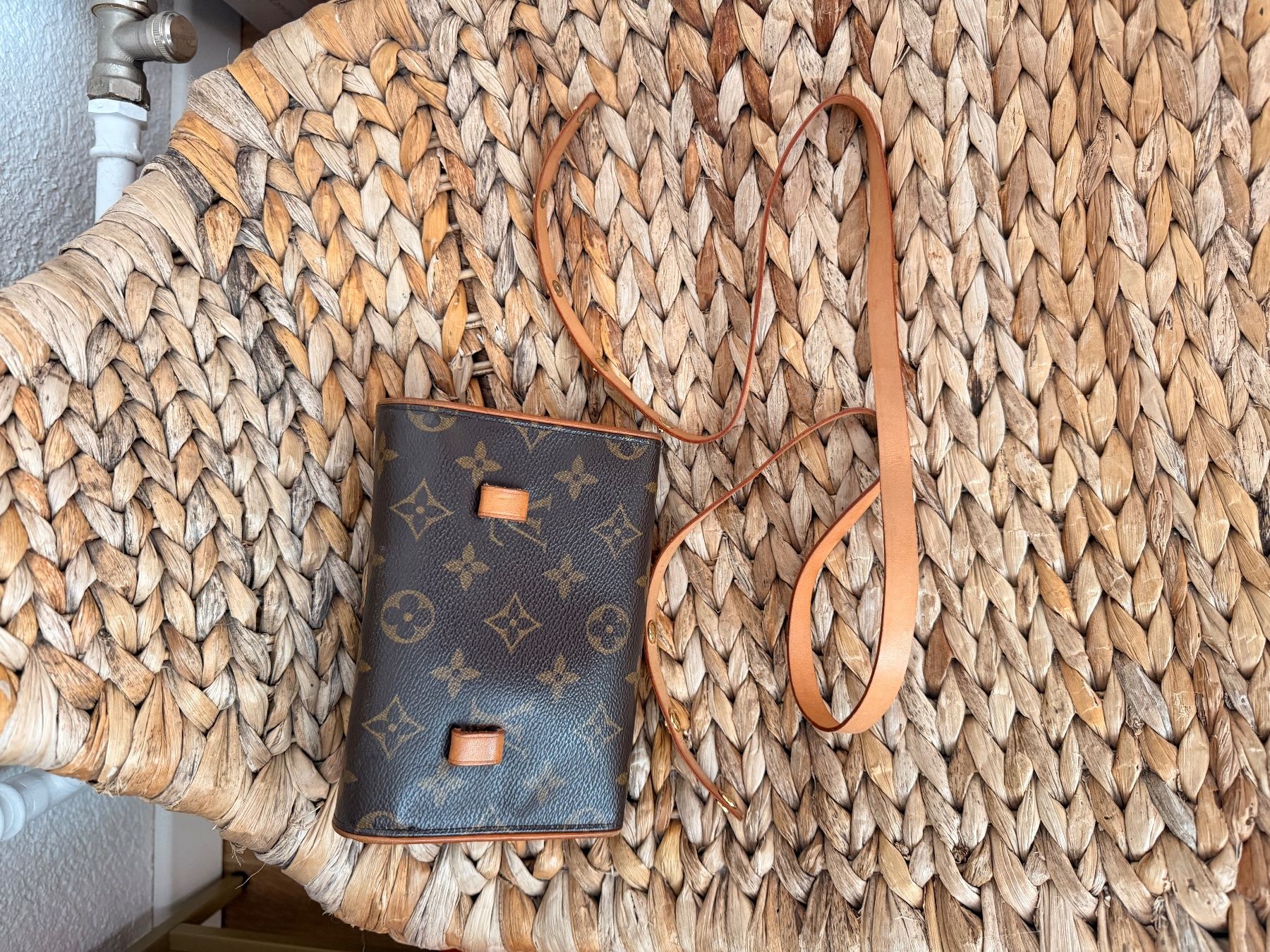 Louis Vuitton Borse: Louis Vuitton Florentine Belt Bag – Usato da Samstagern venduto da flowergirlshop 3