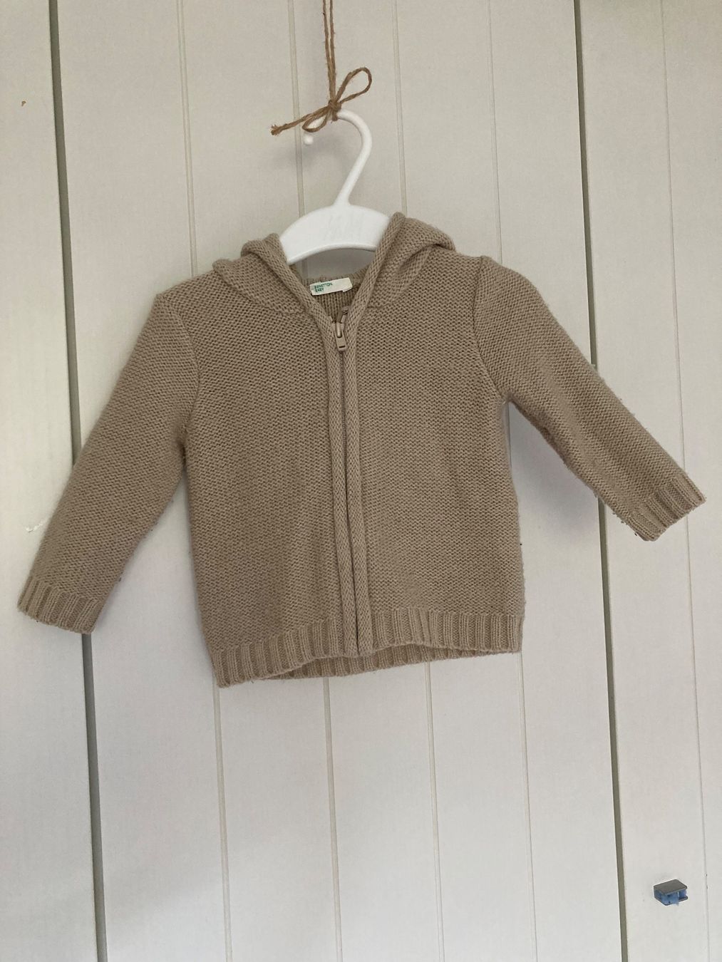 Benetton Vestes & Manteaux: Jäckchen von Benetton Grösse 68 – D'occasion à Zürich par Retrogirl 1