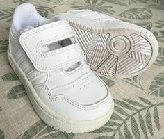  Adidas Kinderschuhe Klettverschluss weiss Grösse 22