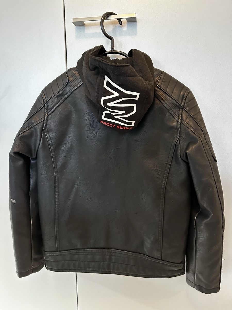 Giacche & Cappotti: Veste garçon DIVSN 83, taille 140, comme neuf – Nuovo (secondo la descrizione) da Grône venduto da Amte73 1