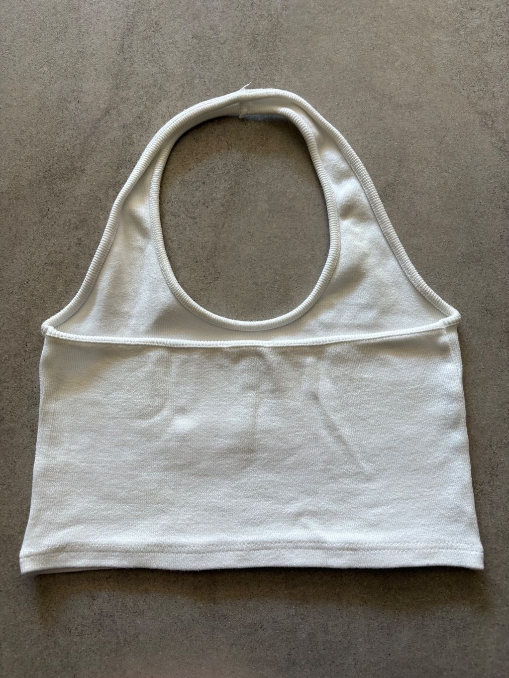 Pull&Bear Kleiderpakete: 3 Pull&Bear Neckholder-Tops Gr. M – Gebraucht aus Basel von El_Haraldo 2