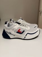 Herren Sneaker HENYUEZU Grösse 42. NEU.