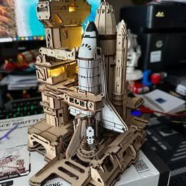 Kit di modellismo & Modellini statici: Rokr Bausatz Space Shuttle – Usato da Schöftland venduto da Stella