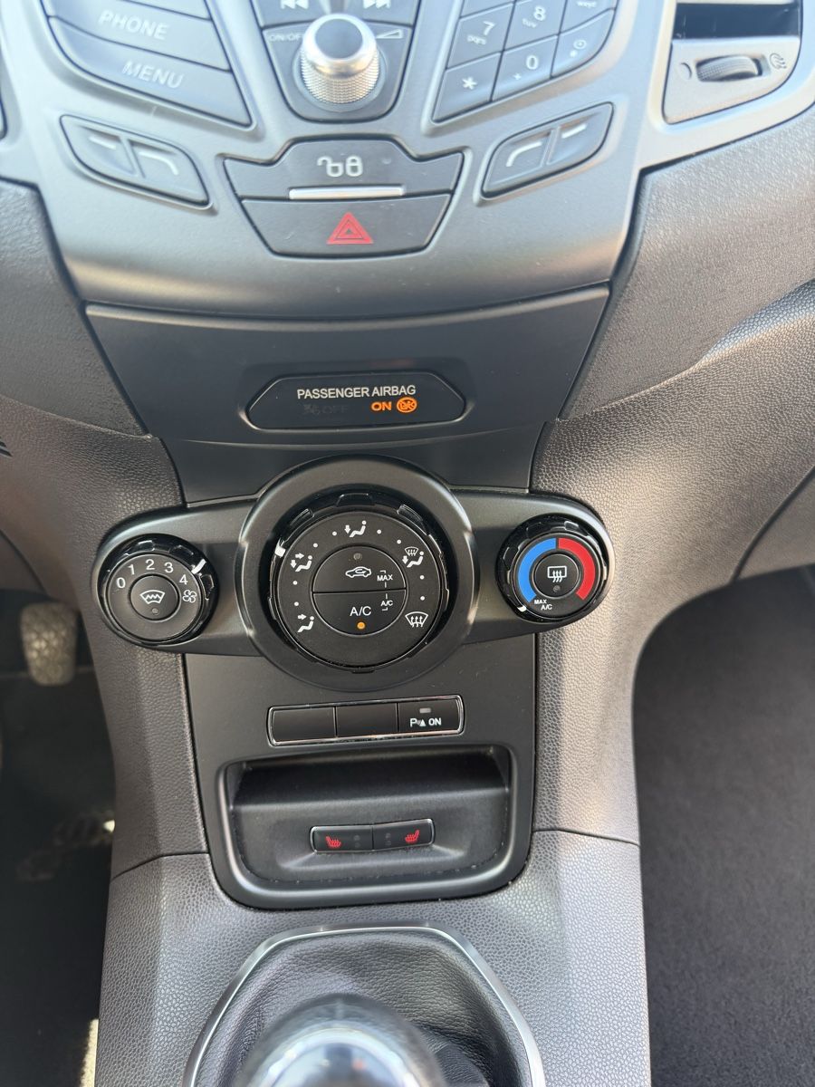 Ford Autos: Ford Fiesta 1.5 TDCI Ambiente – Gebraucht aus Biberist von tig_dkk2 3