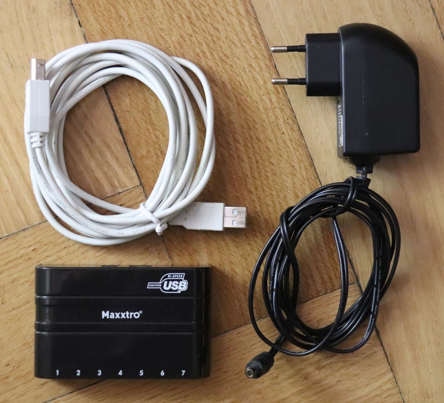 Hubs & Switches: USB-Hub USB-Splitter Maxxtro 7fach USB high speed – Gebraucht aus Bern von Thaisel 1