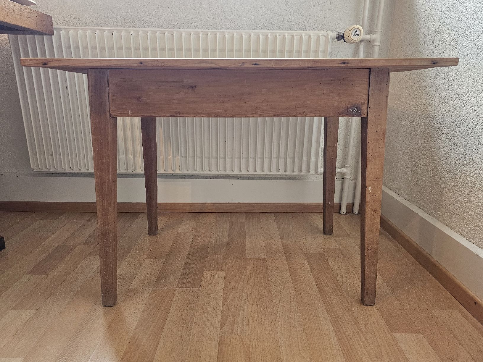 Eichholtz Tavoli: Kindertisch Holz antik – Usato da St. Gallen venduto da Murita