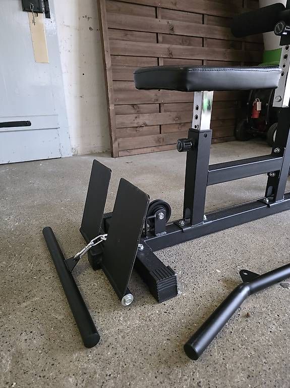 Hometrainer: Latzug plus 2 griffe & 50 mm adapter – Gebraucht aus Schaffhausen von moruk1980 3