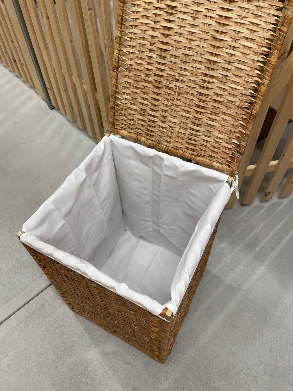 Ikea Cesti per biancheria: Wäschekorb – Usato da Wädenswil venduto da jan_7dvk 2