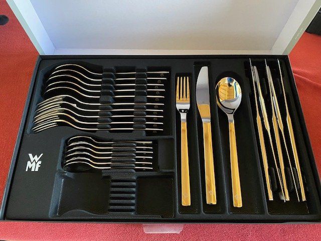 Set di posate: WMF Besteckset Cromargan 24-teilig, neu – Nuovo e nell'imballaggio originale da Ergisch venduto da July64 1