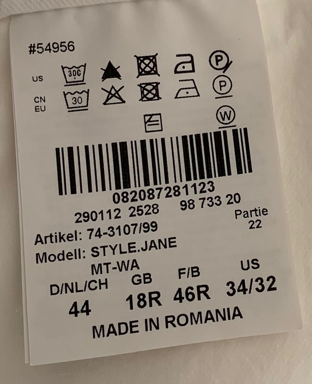 Brax Pantaloni: Brax Hose weiss Cargo lässiger  Style Grösse 44 – Usato da Nussbaumen AG venduto da brigitebardot 7