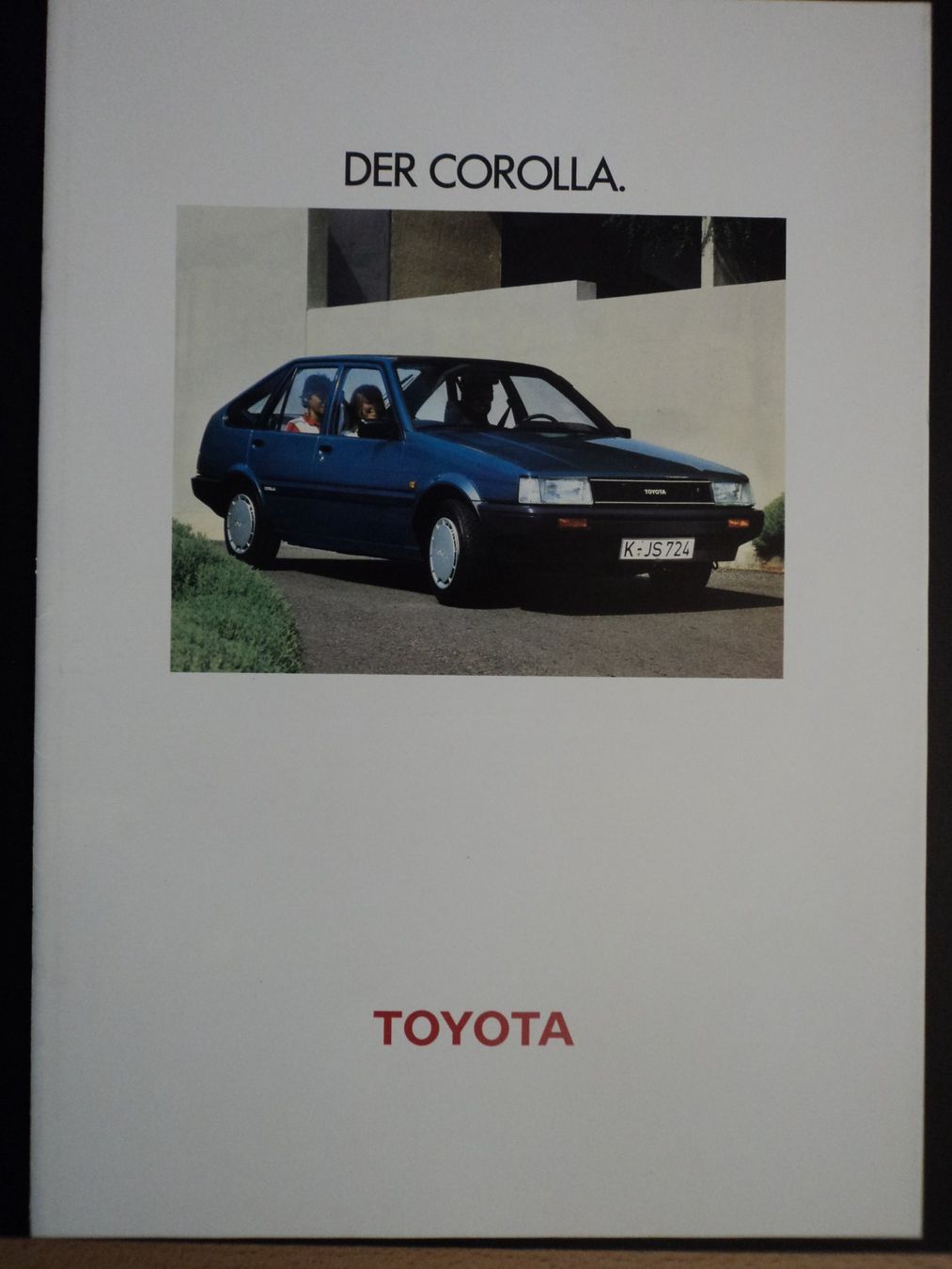 Toyota Documenti: Prospekt Toyota Corolla 1983 mit Coupé GT – Usato da Schwarzenburg venduto da modelCARama