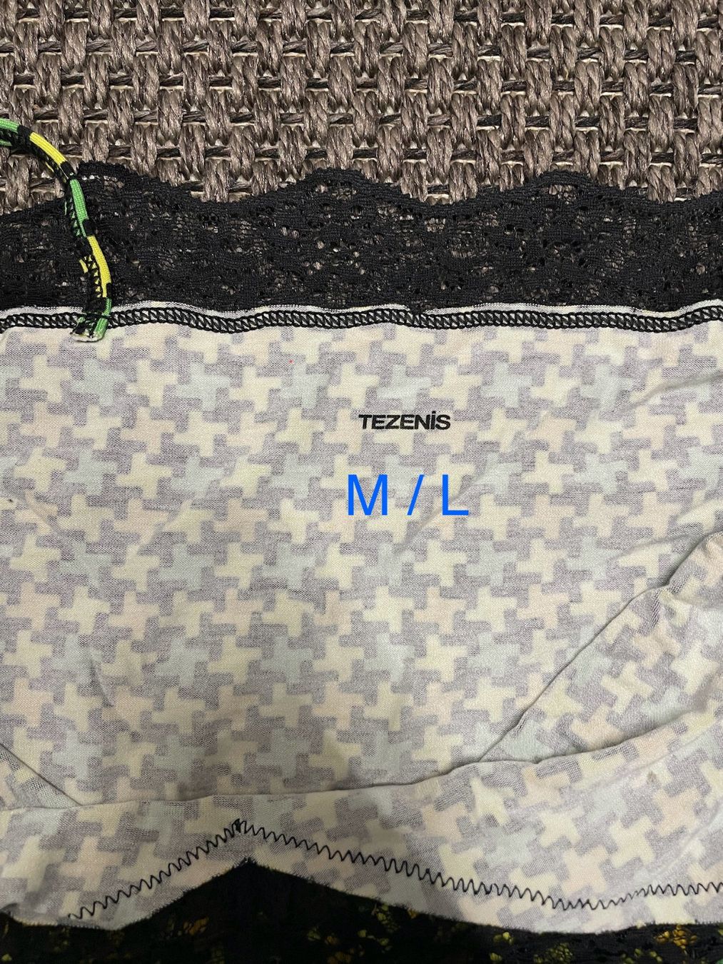 Tezenis Top: Tenezis Top gemustert mit Spitze Grösse M / L – Nuovo (secondo la descrizione) da Wädenswil venduto da TristanBrandle 2