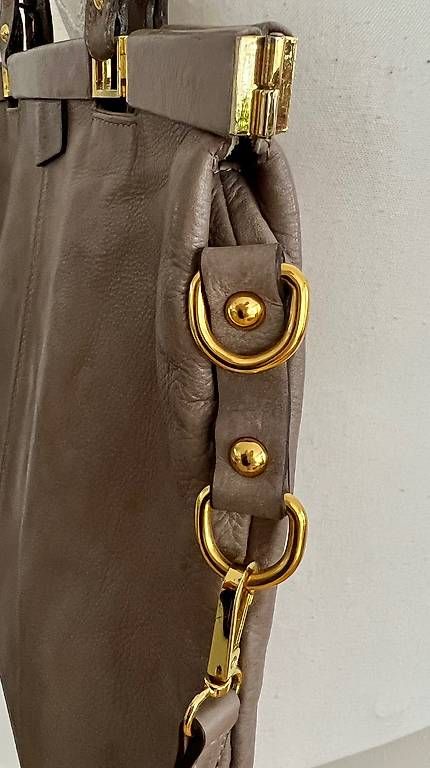 Borse da donna: Tasche Leder grau – Usato da Volketswil venduto da oli_l2zq 2