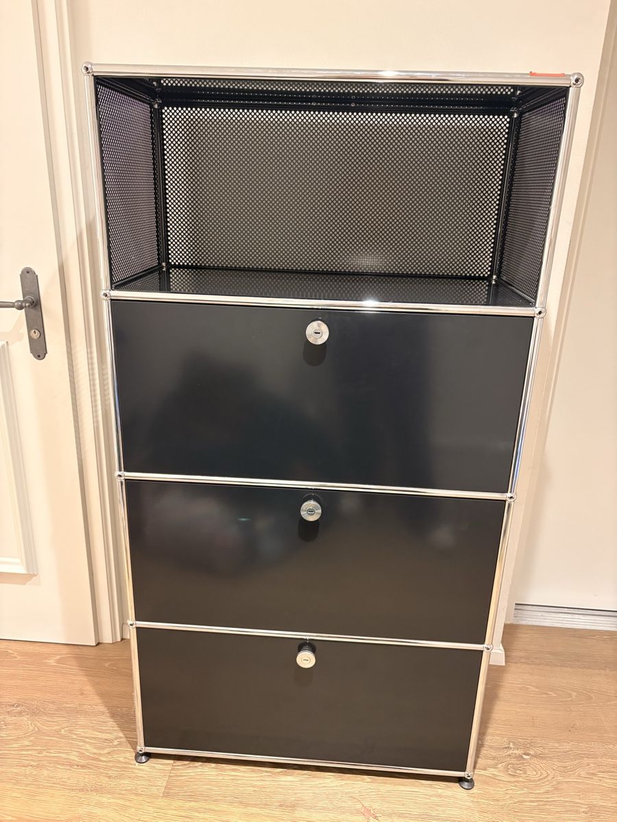USM Scaffali: USM Haller Highboard – Usato da Erlenbach ZH venduto da K0f2iY