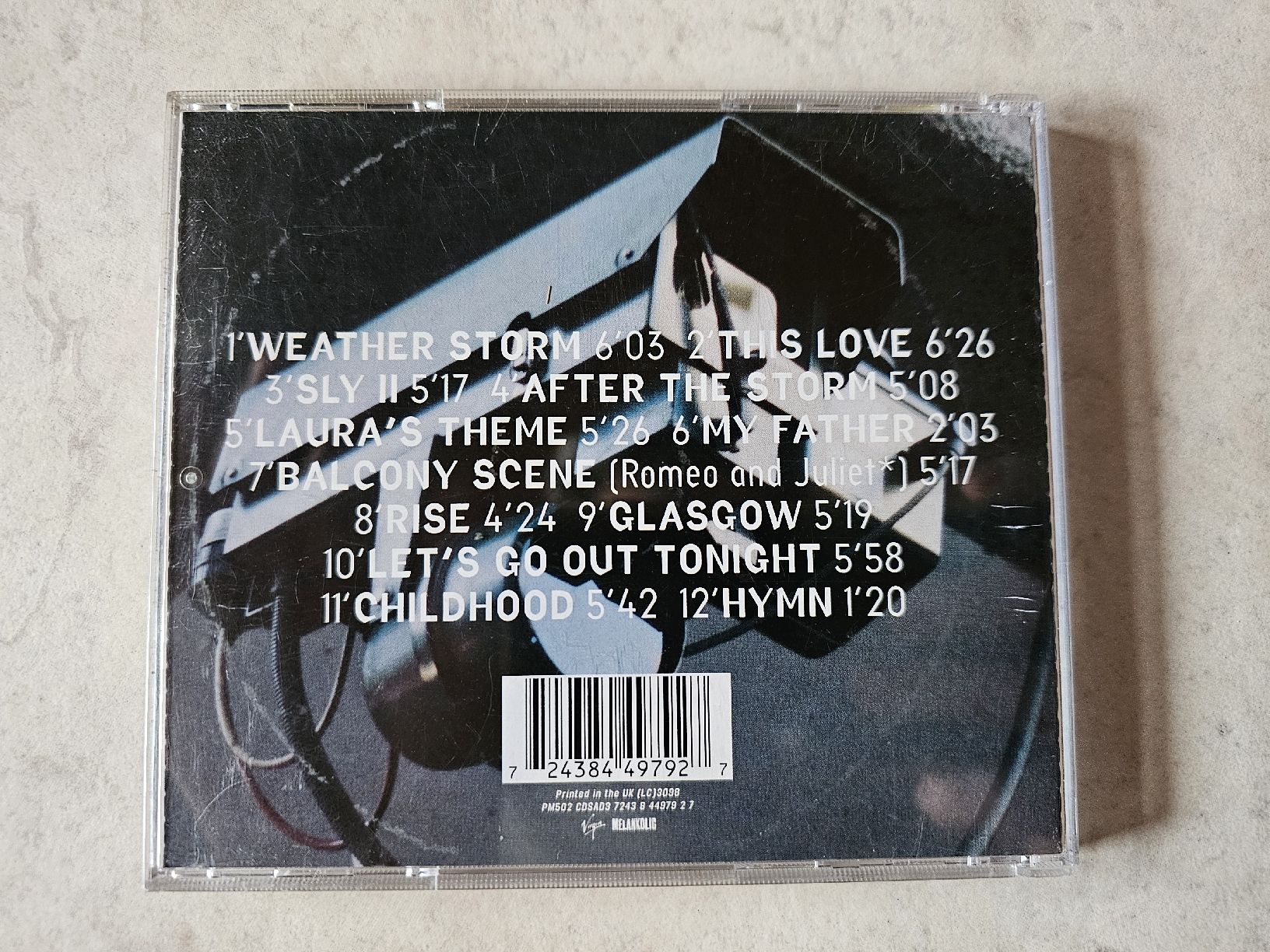 CDs: Craig Armstrong  -  The Space Between Us – Gebraucht aus Schneisingen von backstore24 1
