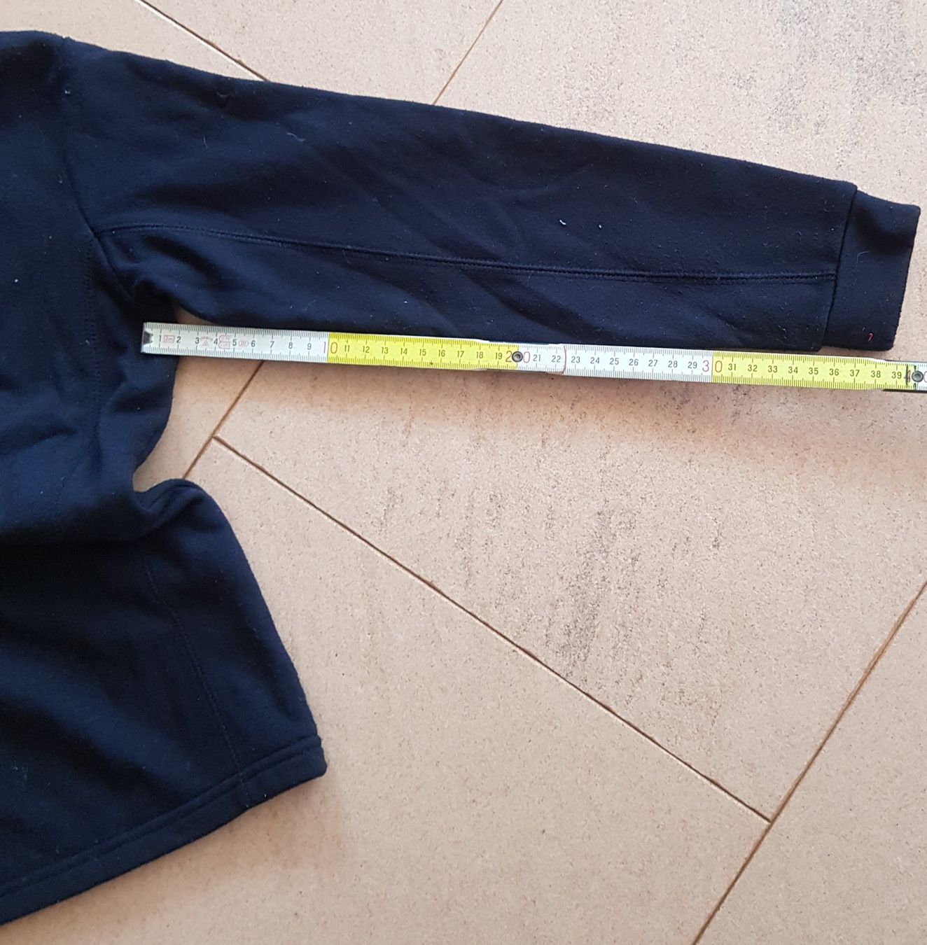 Maglioni & Felpe: Sportpullover extend 122 schwarz – Usato da Thun venduto da lede 3