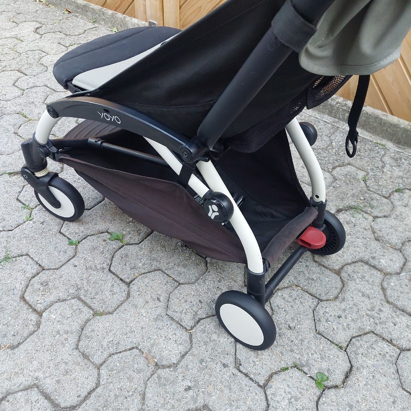 Babyzen Poussette: Babyzen YOYO2 Oliv – D'occasion à Belp par masterdriftking 6
