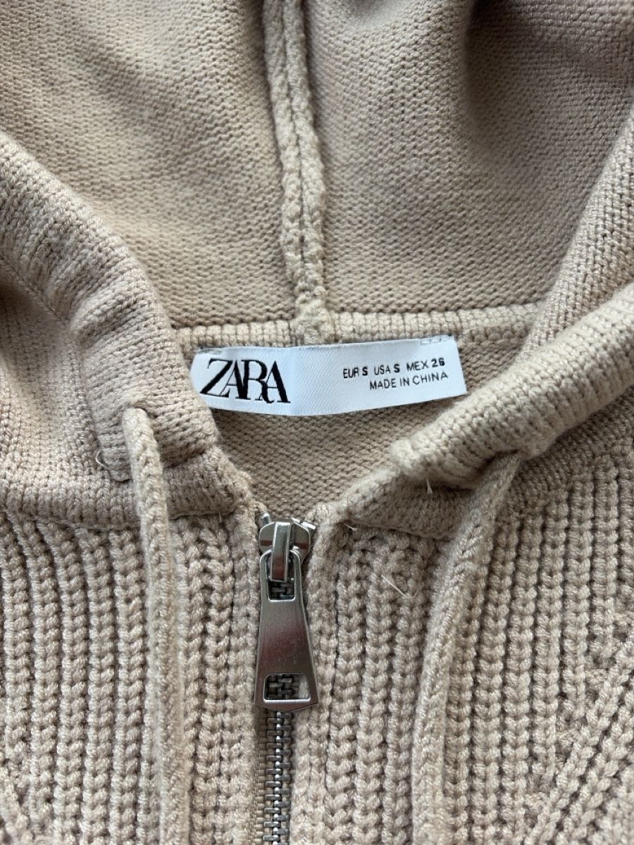 Zara Maglioni & Felpe: ZARA Strickpullover mit Kapuze, Beige, Grösse S – Usato da Au ZH venduto da eac_gm25 3