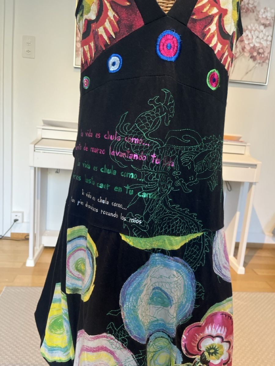Desigual Kleider: Desigual Kleid, Ballonrock, M – Gebraucht aus Solothurn von Bobesch08 2