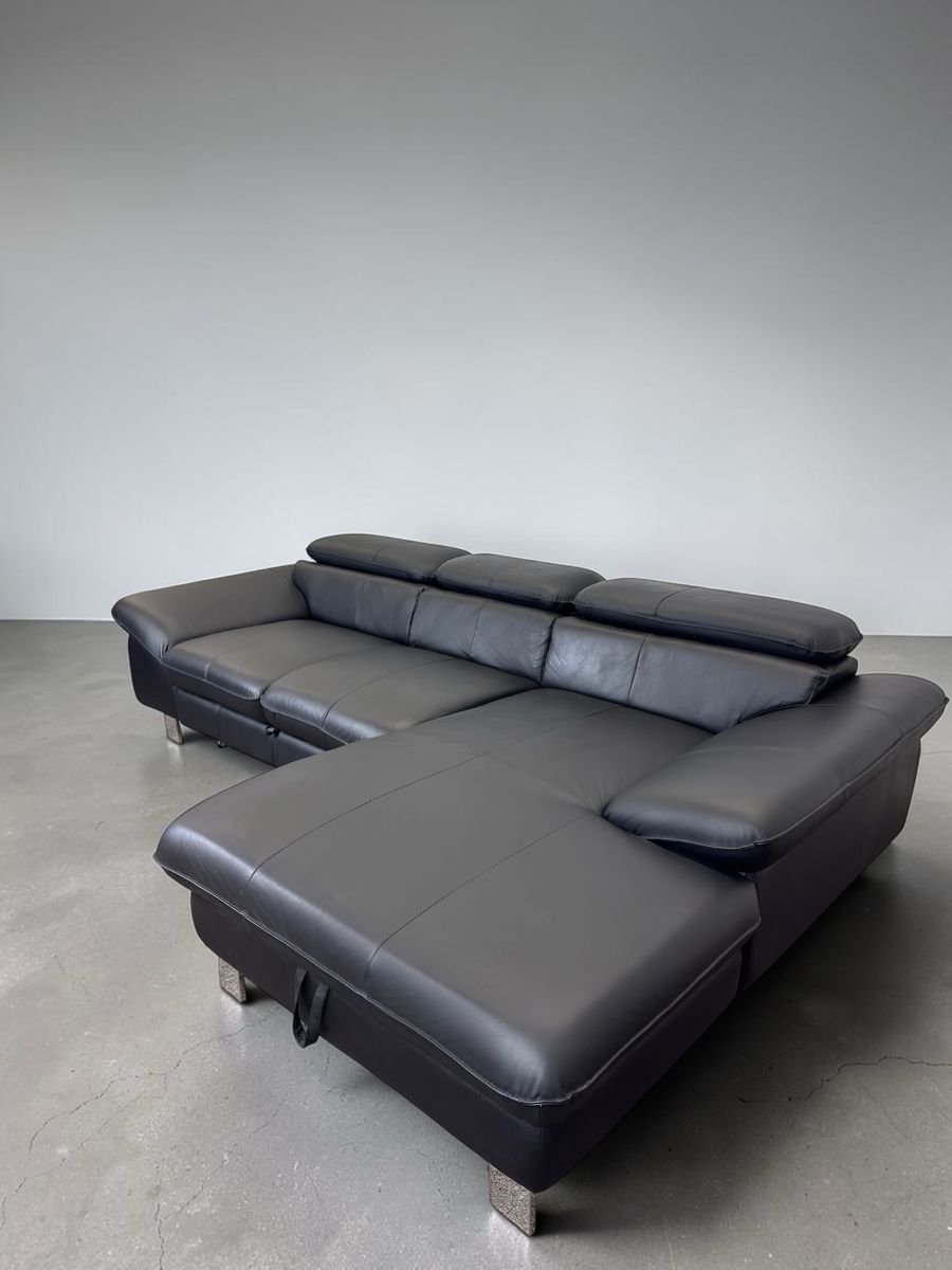 Sofas: Ecksofa aus schwarzem Echtleder mit Bettfunktion – D'occasion à Fehraltorf par Sofalab.swiss 4