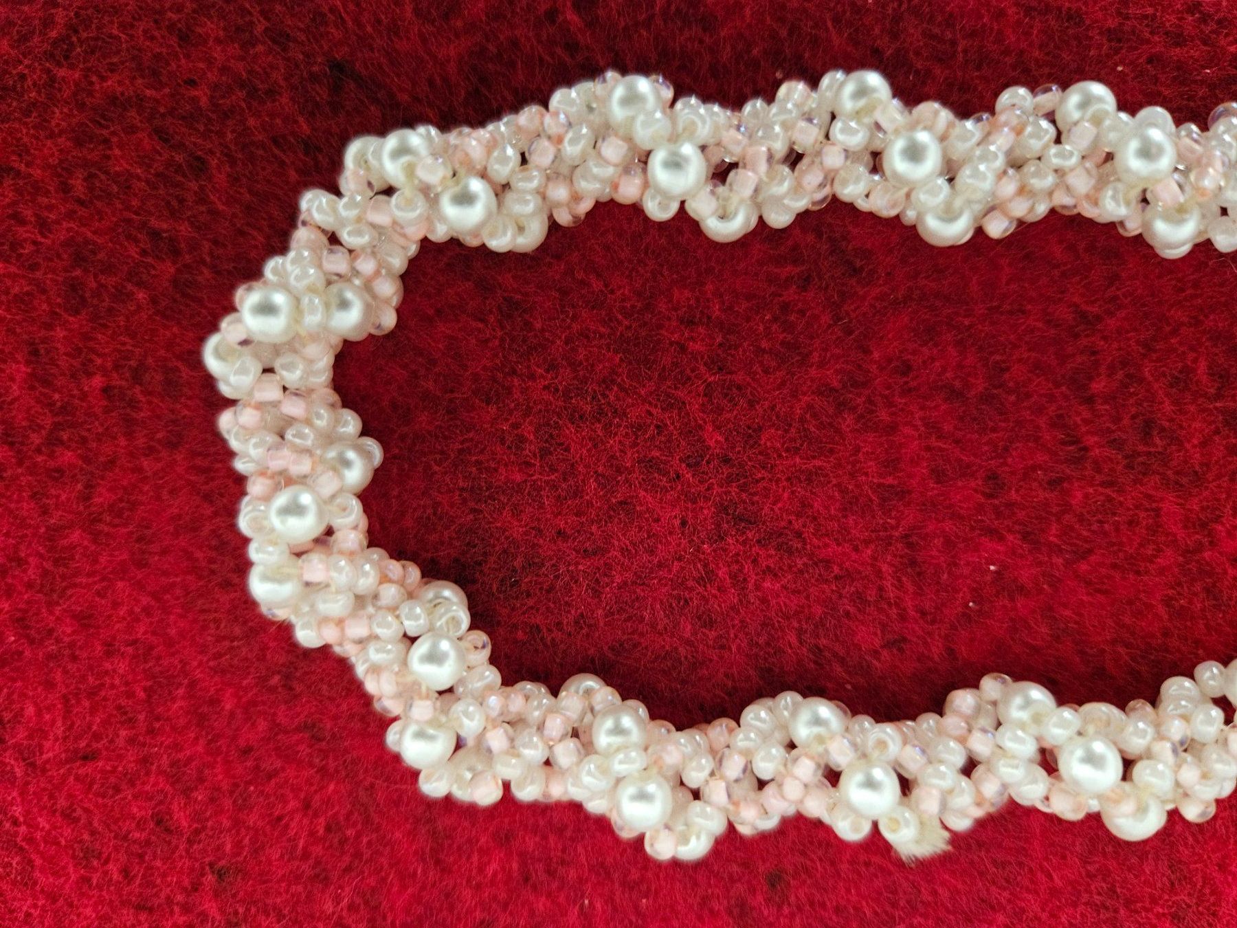 Catenine: Perlenkette handgemacht weiss rosa ist ein Modeschmuck – Nuovo (secondo la descrizione) da Menziken venduto da sura76 1