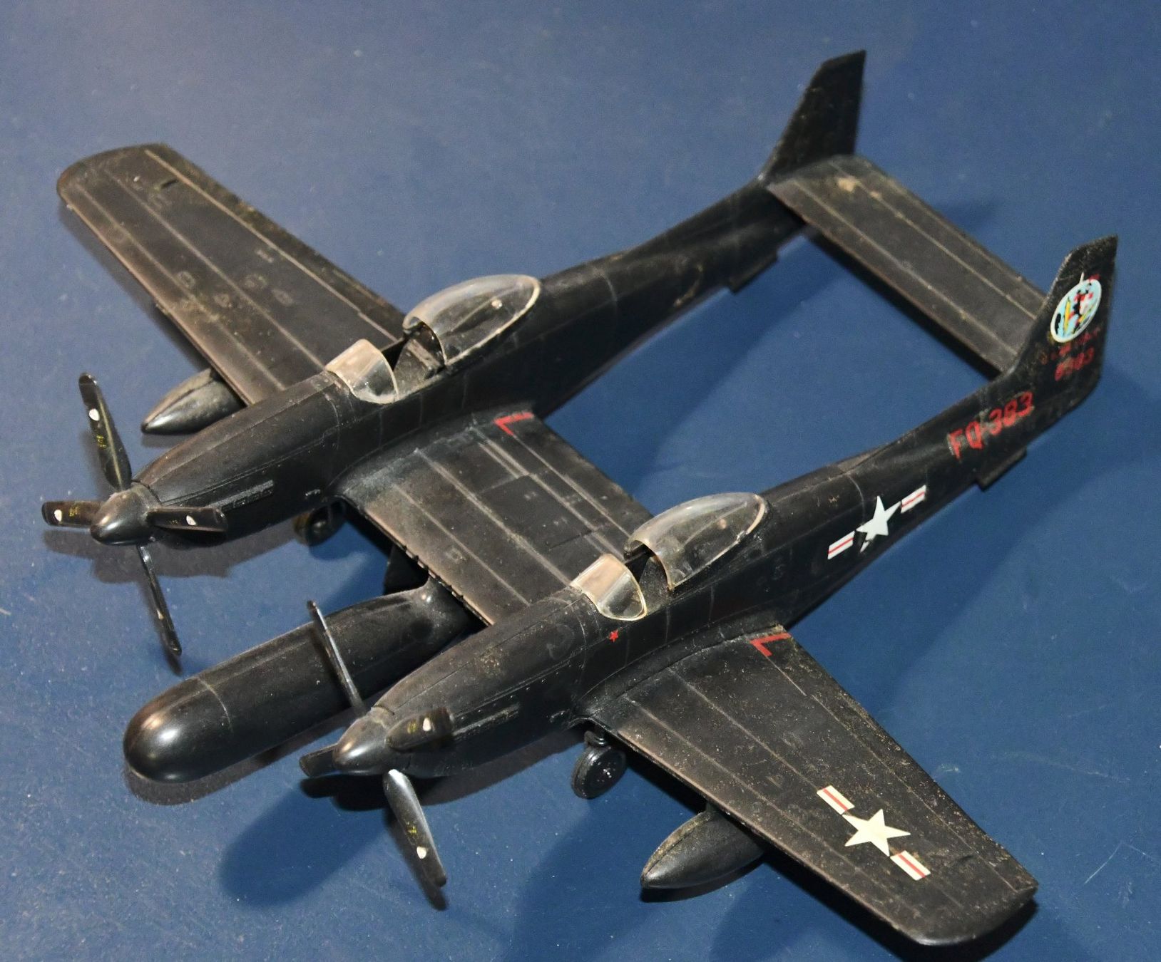 Lockheed Kit di modellismo & Modellini statici: Twin Mustang   1/72 monté – Usato da Montezillon venduto da Fgbo