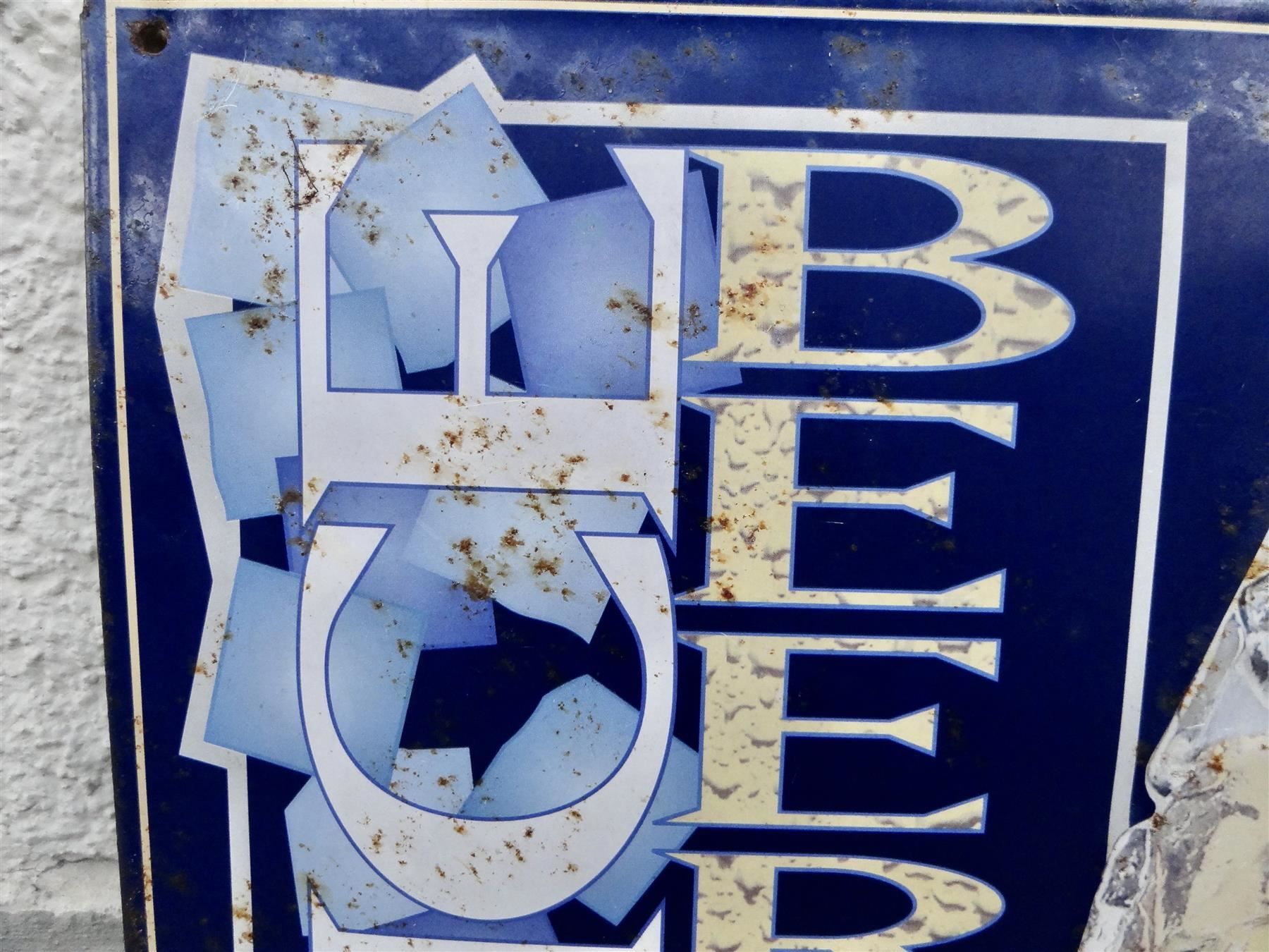 Feldschlösschen Schilder: BLECHSCHILD FELDSCHLÖSSCHEN ICE BEER – Neu und originalverpackt aus Kerzers von bottlesandboxes 1