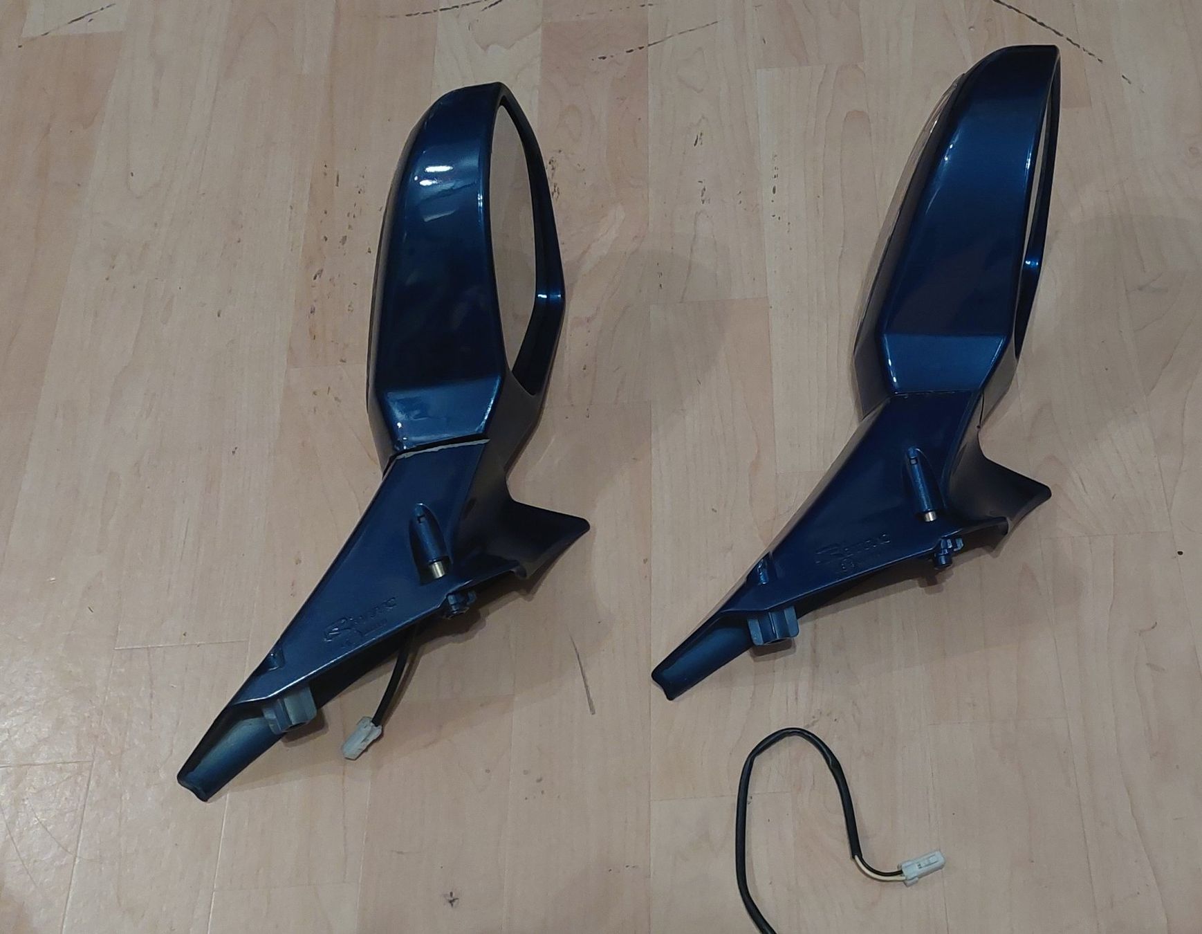 Piaggio Tutti pezzi di ricambio per scooter: Piaggio X9 Evolution Rückspiegel links Blinker – Usato da Oberbipp venduto da Ciudadela 1